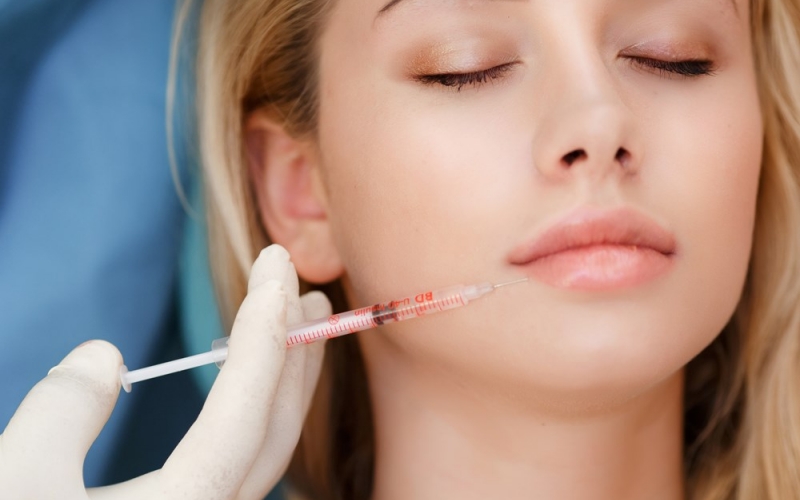 Botoks nedir. Etkisini nasıl gösterir. Botoks nasıl uygulanır?